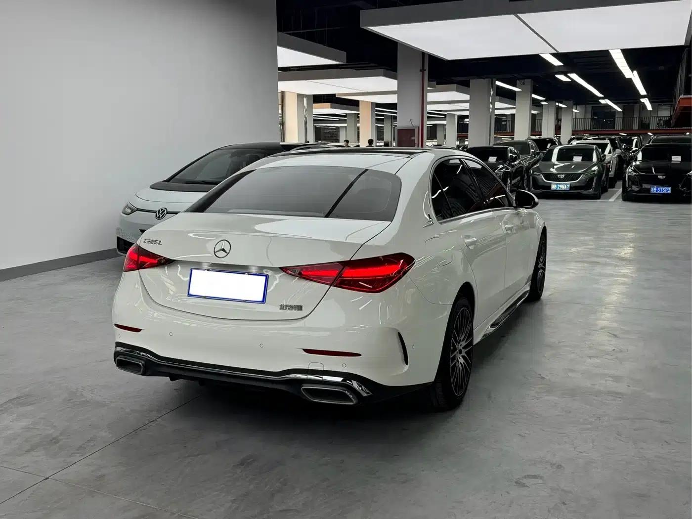 2023 Mercedes-Benz C-Class C 260 L Sport Edition — миниатюра 17