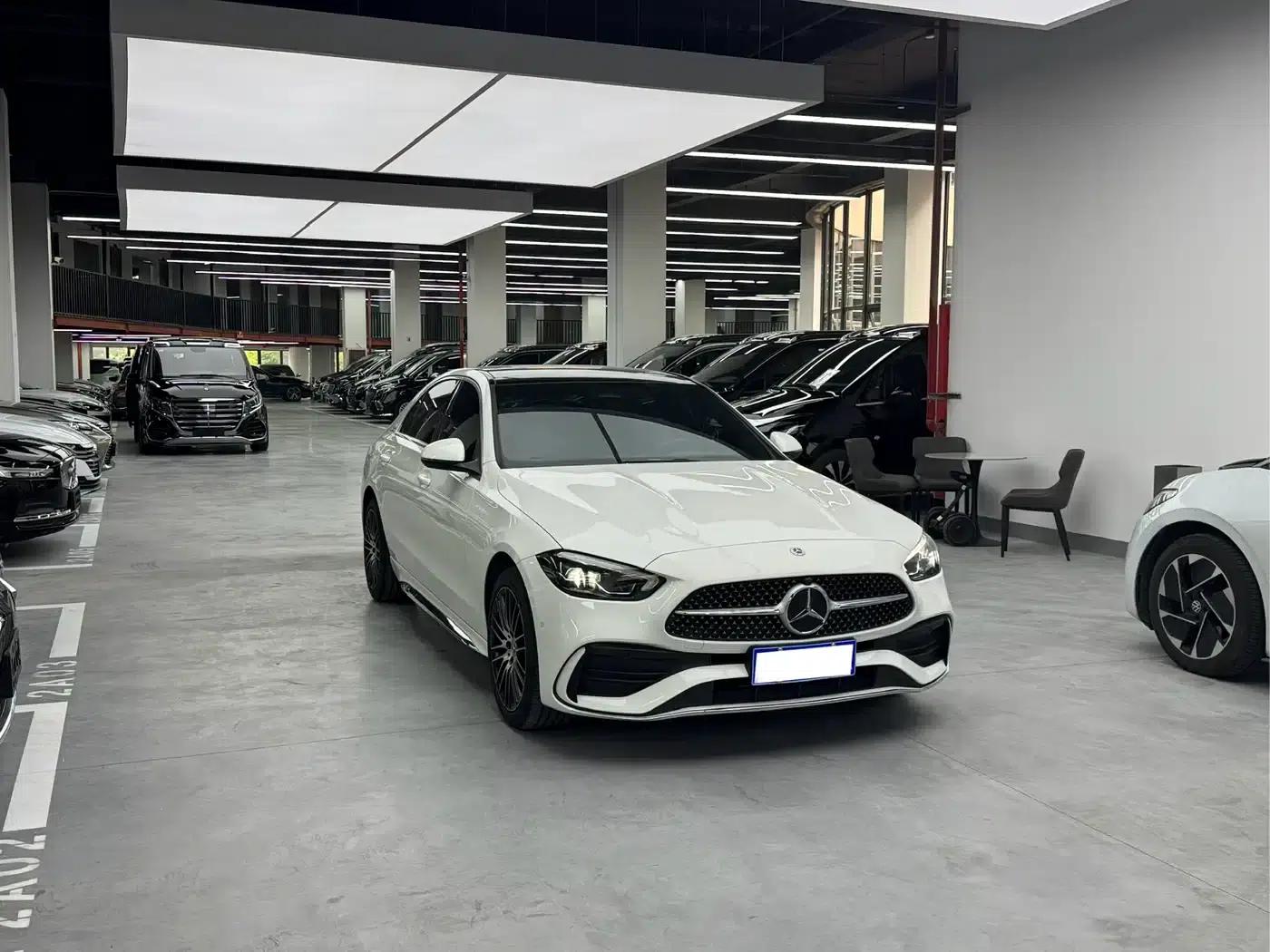 2023 Mercedes-Benz C-Class C 260 L Sport Edition — миниатюра 3
