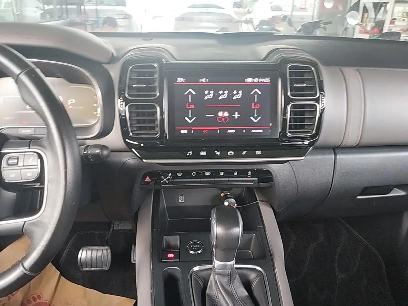 Used Citroen C5 AIRCROSS 2017 350THP Fashion Edition — миниатюра 15