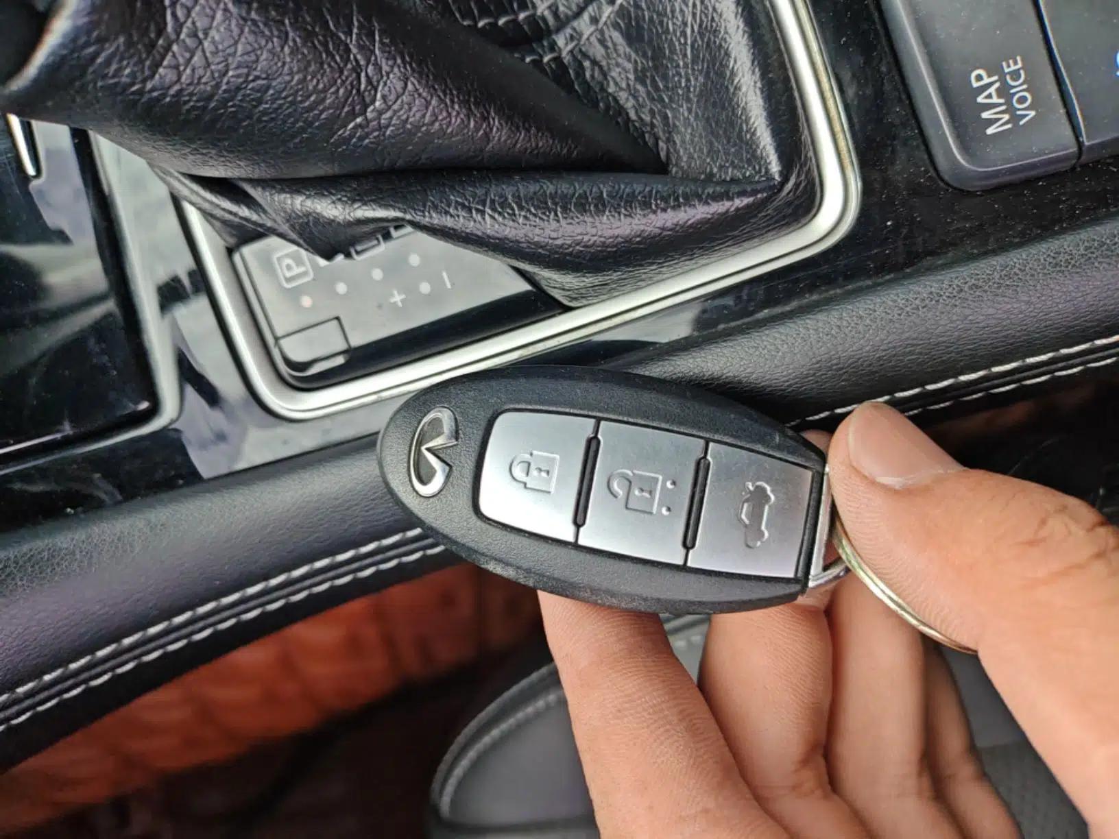 Used Infiniti Q50L 2016 2.0T Enjoyment Edition — миниатюра 28
