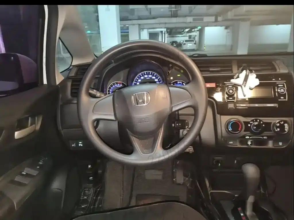 Honda Fit 2016 1.5L LXS CVT Comfort Sunroof Edition — миниатюра 15