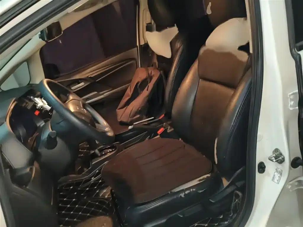 Honda Fit 2016 1.5L LXS CVT Comfort Sunroof Edition — миниатюра 8