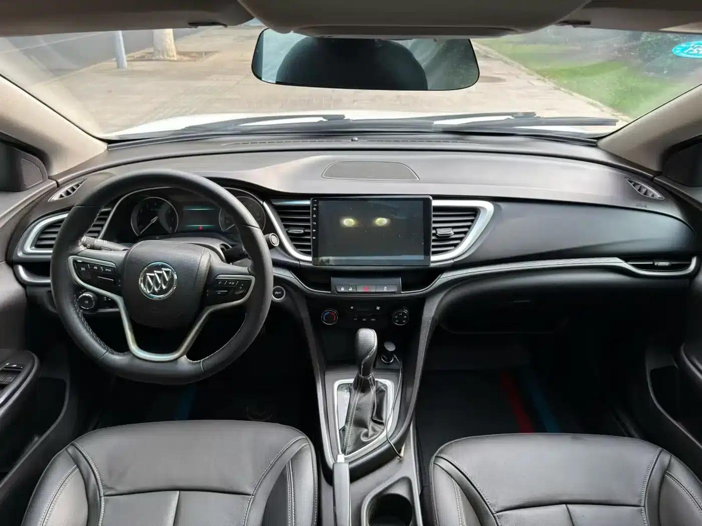 Buick Excelle 2018 18T Automatic Elite — миниатюра 5