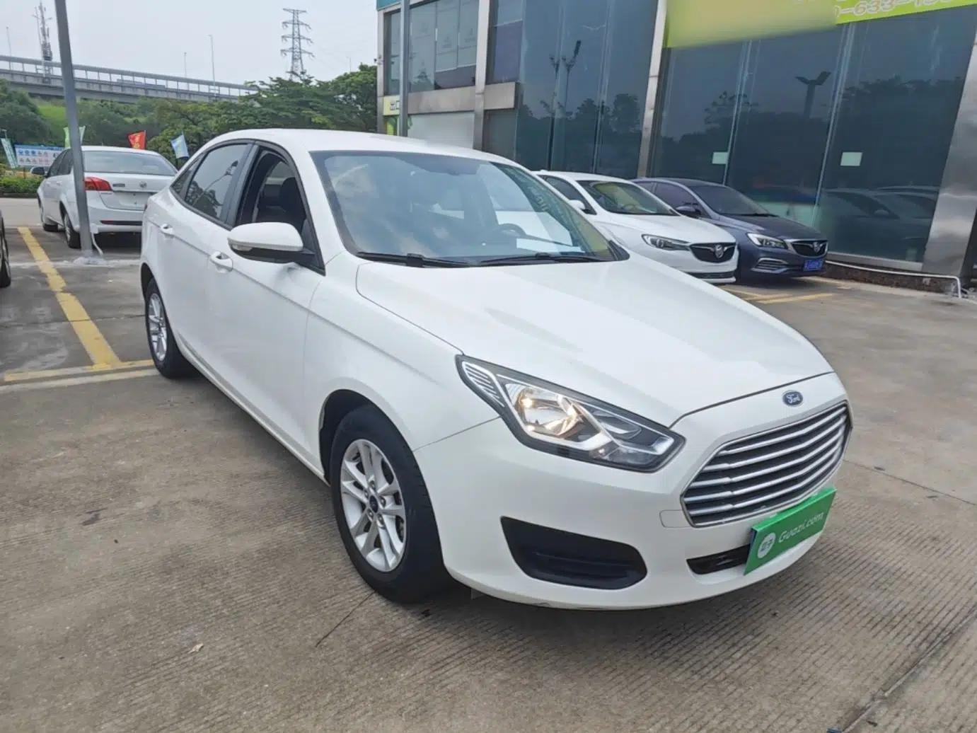 Used Ford Escort 2019 Revised 1.5L Automatic ZhiXiang Version (Tire Pressure Monitoring) China VI Standard — миниатюра 3