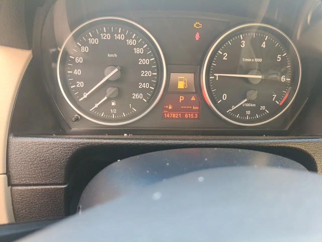 Used BMW X1 2012 sDrive18i Luxury Model — миниатюра 12