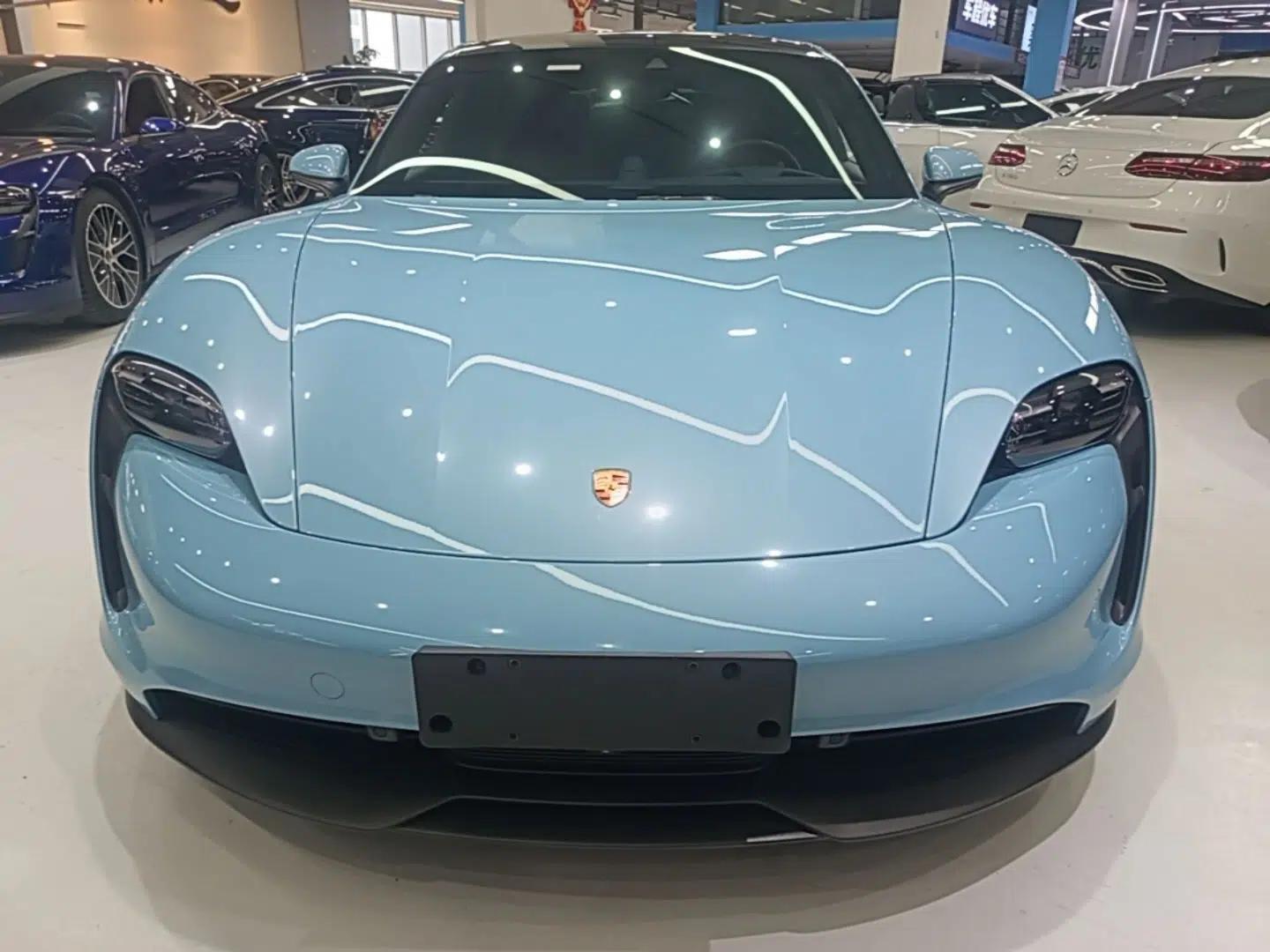 Used Porsche Taycan 2022-Year Updated Taycan — миниатюра 2