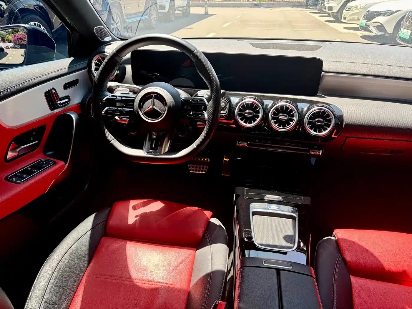 2024 Mercedes-Benz A-Class AMG (Imported) AMG A 35 4MATIC — миниатюра 21