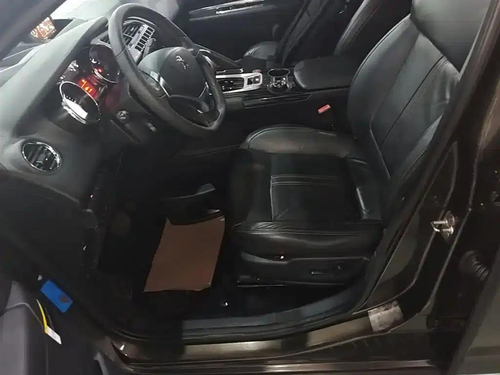 Peugeot 3008 2013 1.6THP Automatic Premium Edition — миниатюра 15
