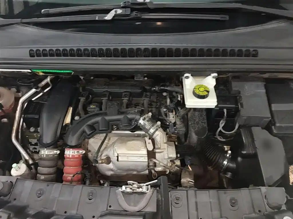 Peugeot 3008 2013 1.6THP Automatic Premium Edition — миниатюра 20