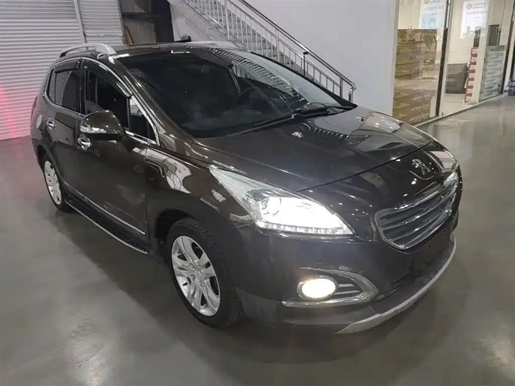 Peugeot 3008 2013 1.6THP Automatic Premium Edition — миниатюра 4