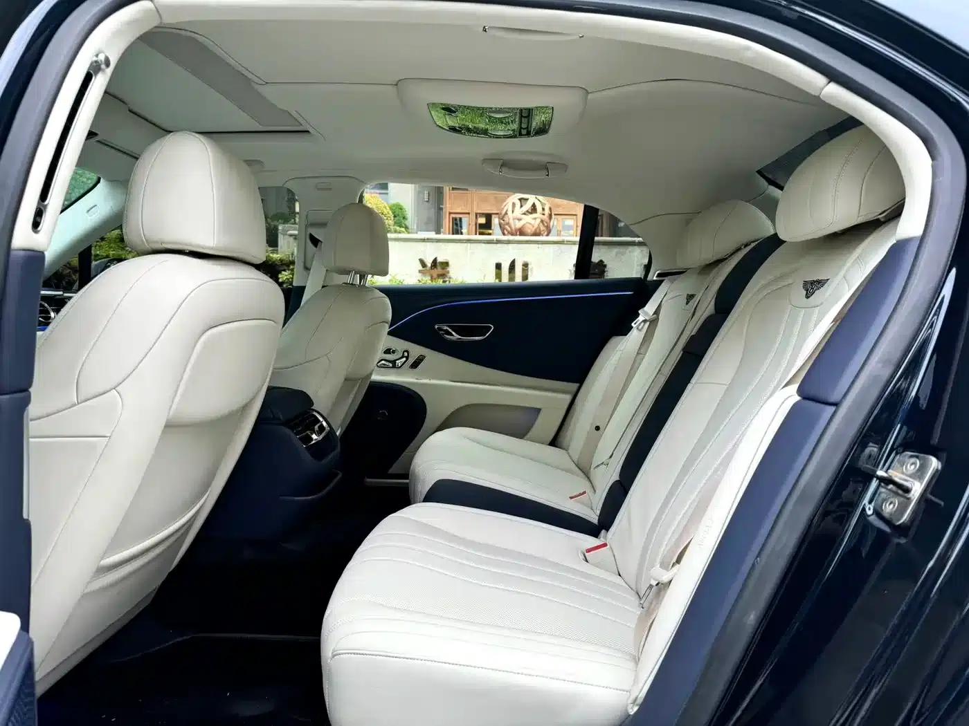 2010 Flying Spur 6.0T Five-Seater — миниатюра 8
