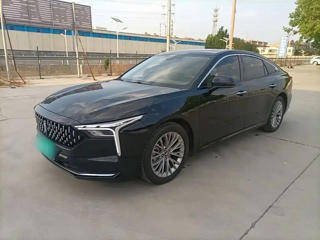 Bestune B70 2022 Model, Third Generation, 1.5T Automatic Enjoyment Edition — миниатюра 1