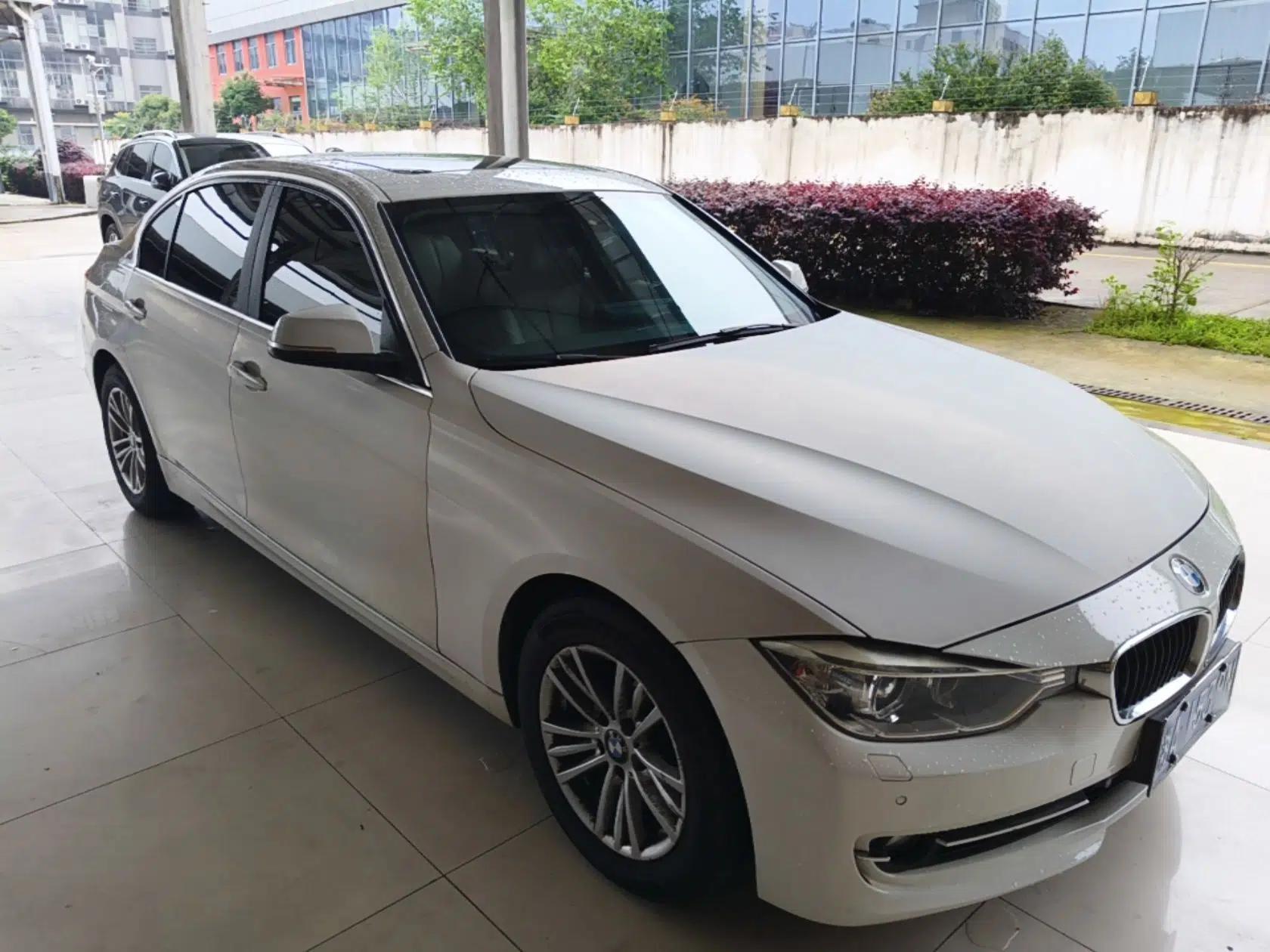 Used BMW 3 Series 2014 320Li Fashion Model — миниатюра 3