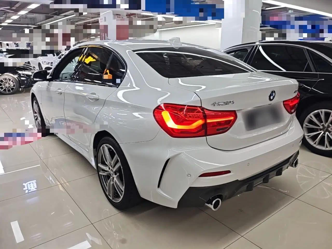 Used BMW 1 Series 2019 120i Leading Model M Sport Package — миниатюра 4
