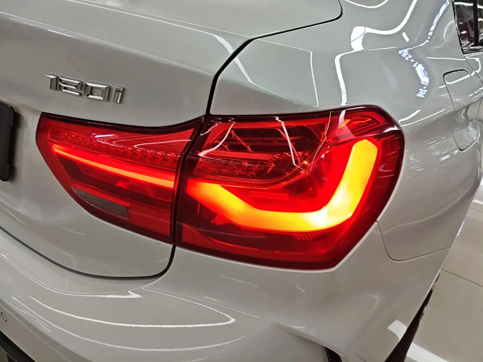 Used BMW 1 Series 2019 120i Leading Model M Sport Package — миниатюра 9