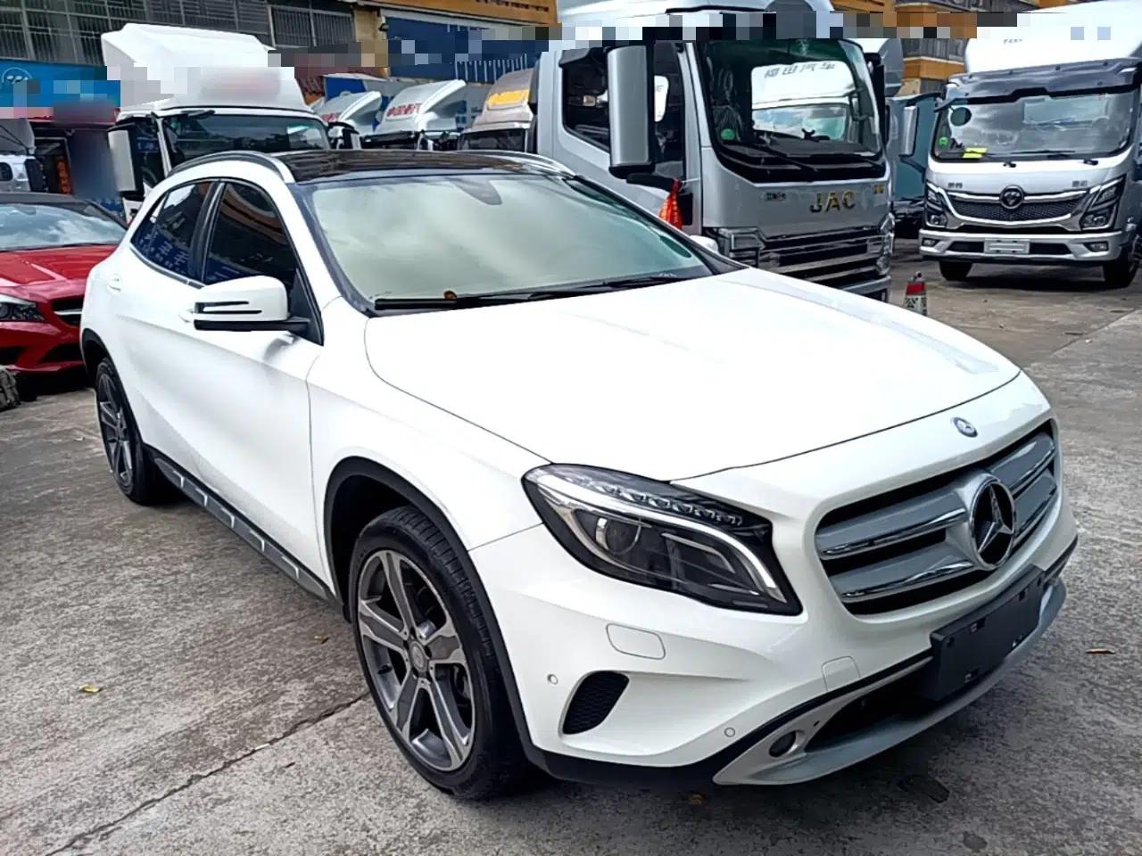 Used Mercedes-Benz GLA 2016 GLA 220 4MATIC Luxury Model — миниатюра 3