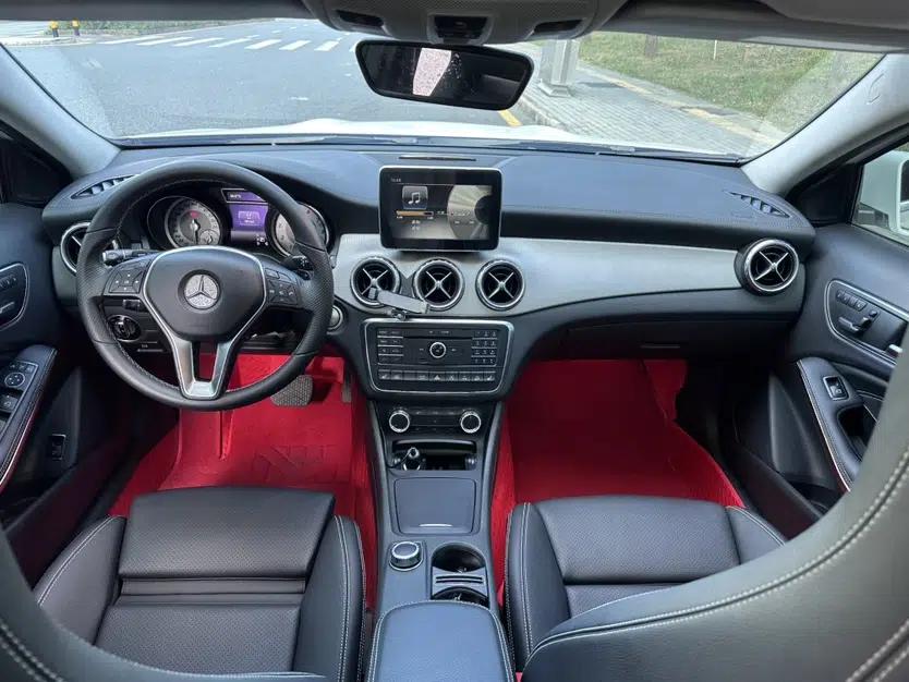 Used Mercedes-Benz GLA 2016 GLA 220 4MATIC Luxury Model — миниатюра 37