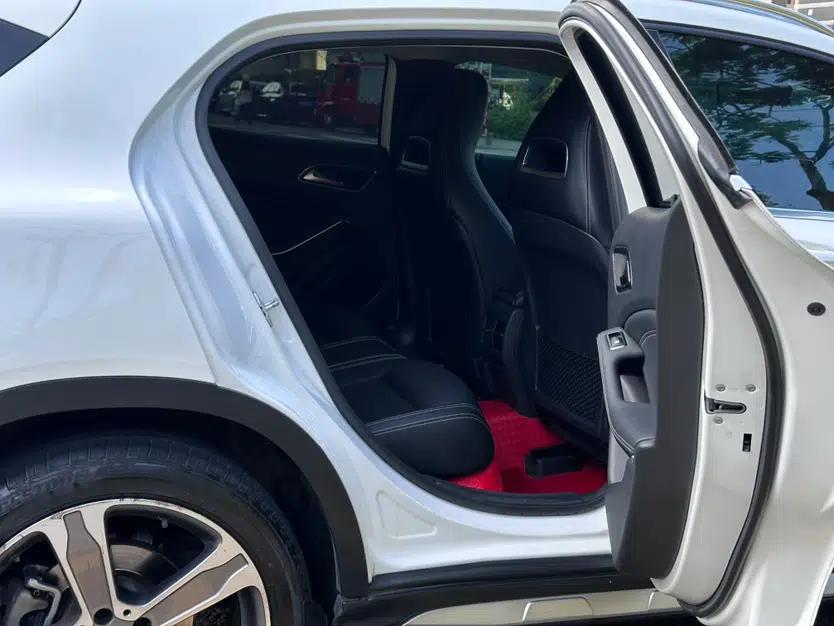 Used Mercedes-Benz GLA 2016 GLA 220 4MATIC Luxury Model — миниатюра 40