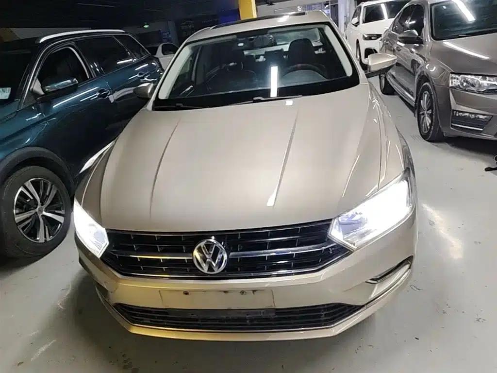 2017 Volkswagen Bora 1.6L Automatic Comfort Model — миниатюра 3