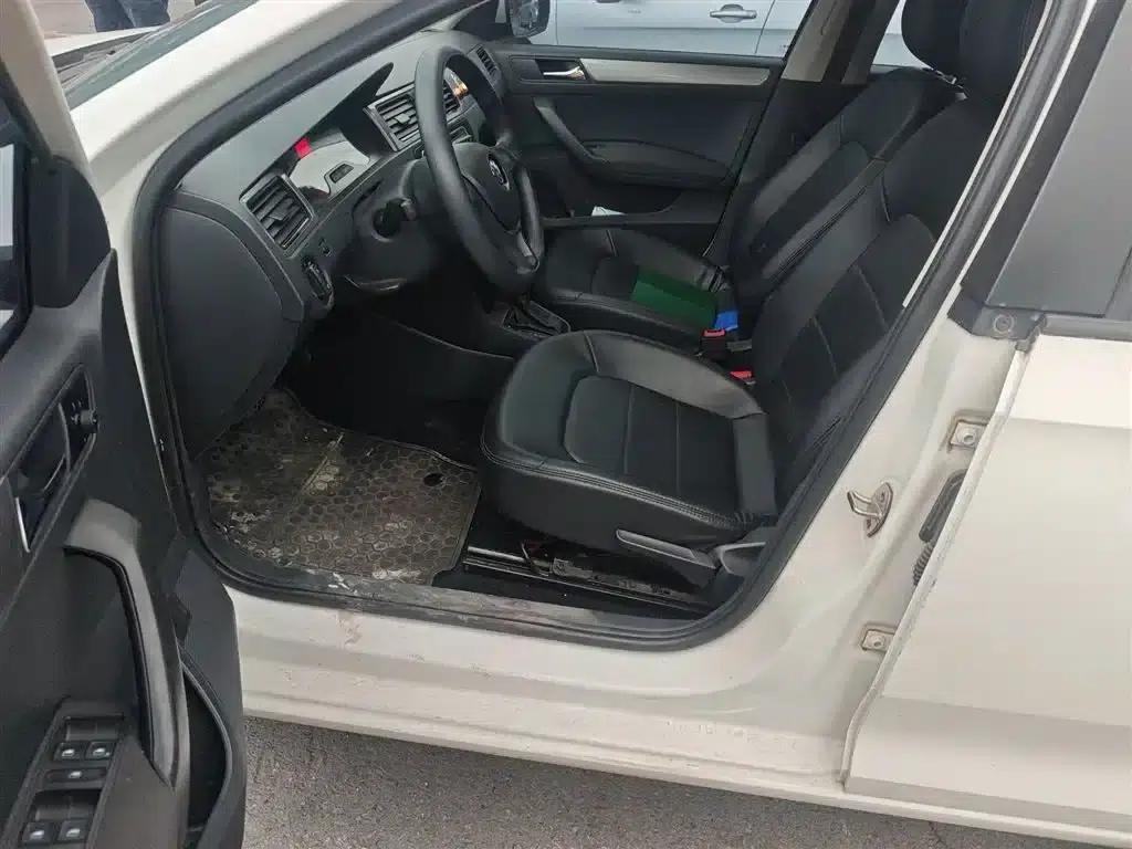 Santana 2015 Gran Lavida 1.6L Automatic Fashion Edition — миниатюра 14