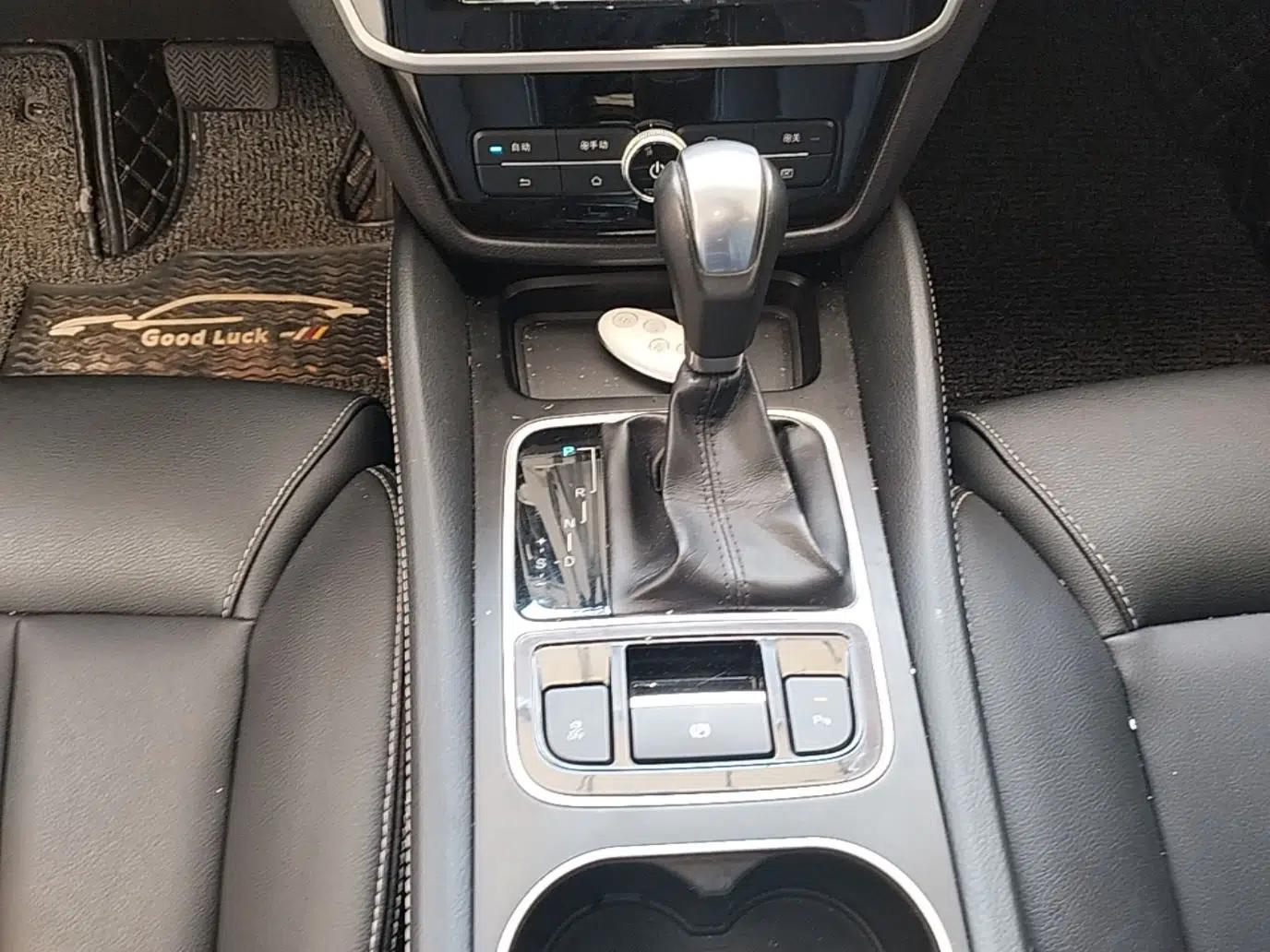 Used BYD Song MAX 2018 1.5T Automatic Smart Connect Elite Model with 6 Seats — миниатюра 21