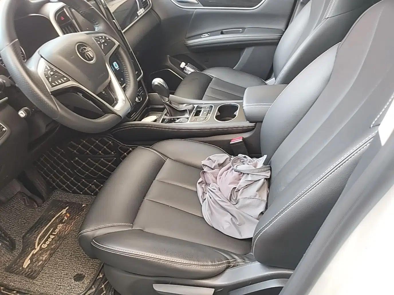 Used BYD Song MAX 2018 1.5T Automatic Smart Connect Elite Model with 6 Seats — миниатюра 22