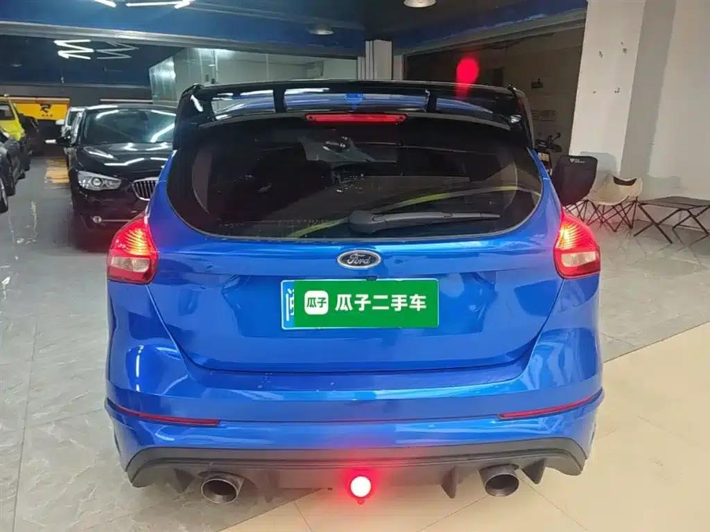 Ford Focus 2017 Hatchback 1.6L Automatic Fashion Smart Edition — миниатюра 6