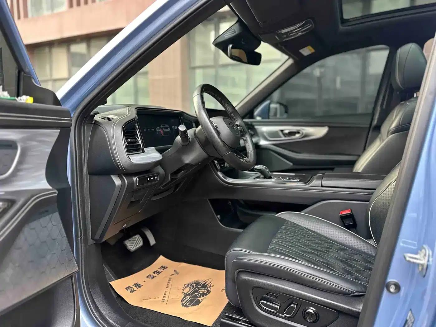 Trumpchi GS8 2022 Hybrid Series 2.0TM 4WD Premium Edition (7-seater) — миниатюра 4