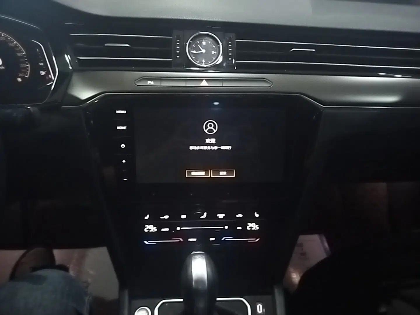 Used Volkswagen Magotan 2020 330TSI DSG Luxury Edition — миниатюра 15