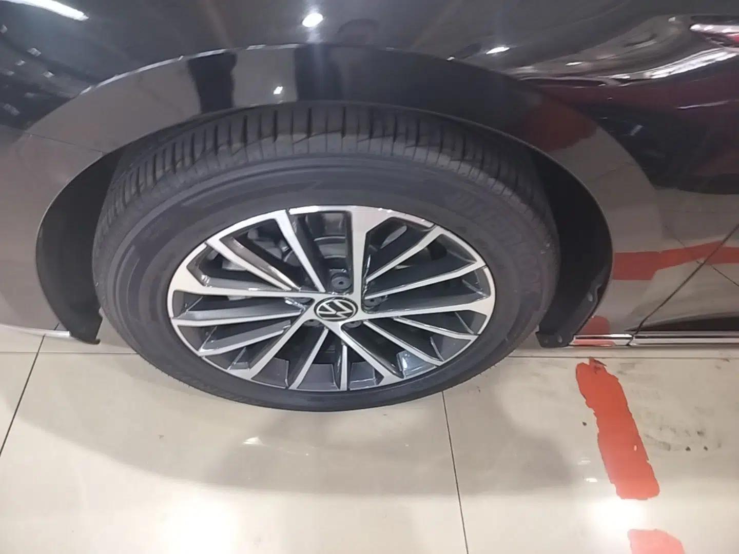 Used Volkswagen Magotan 2020 330TSI DSG Luxury Edition — миниатюра 10