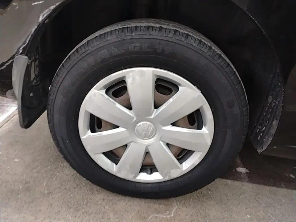 Used Volkswagen Santana 2015 1.6L Automatic Fashion Edition — миниатюра 16