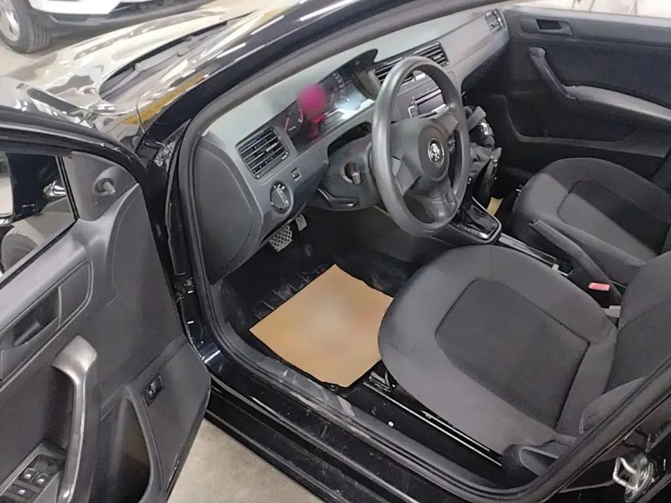 Used Volkswagen Santana 2015 1.6L Automatic Fashion Edition — миниатюра 23