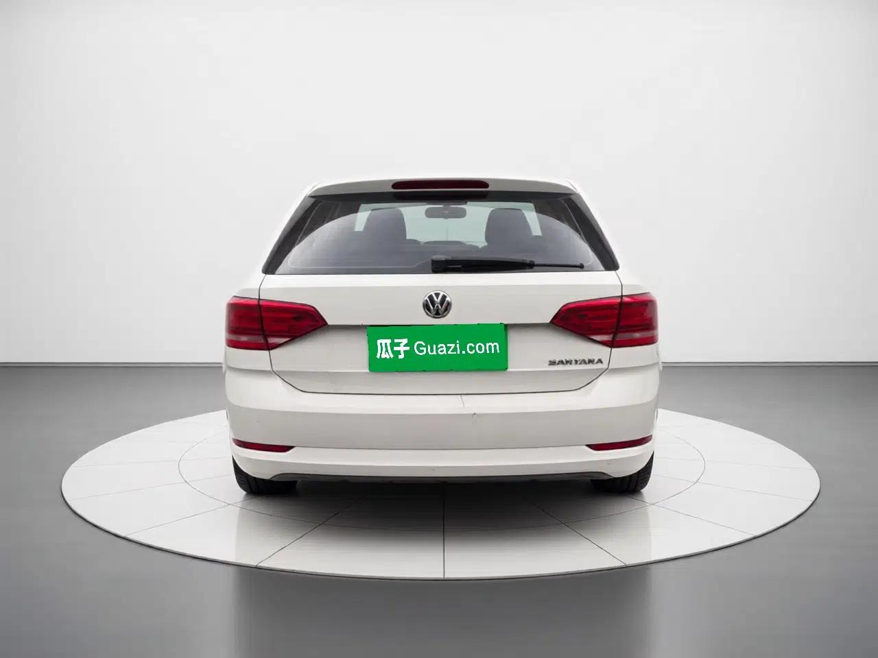 Used Volkswagen Santana 2015 Haval H6 1.6L Automatic Luxury Model — миниатюра 5