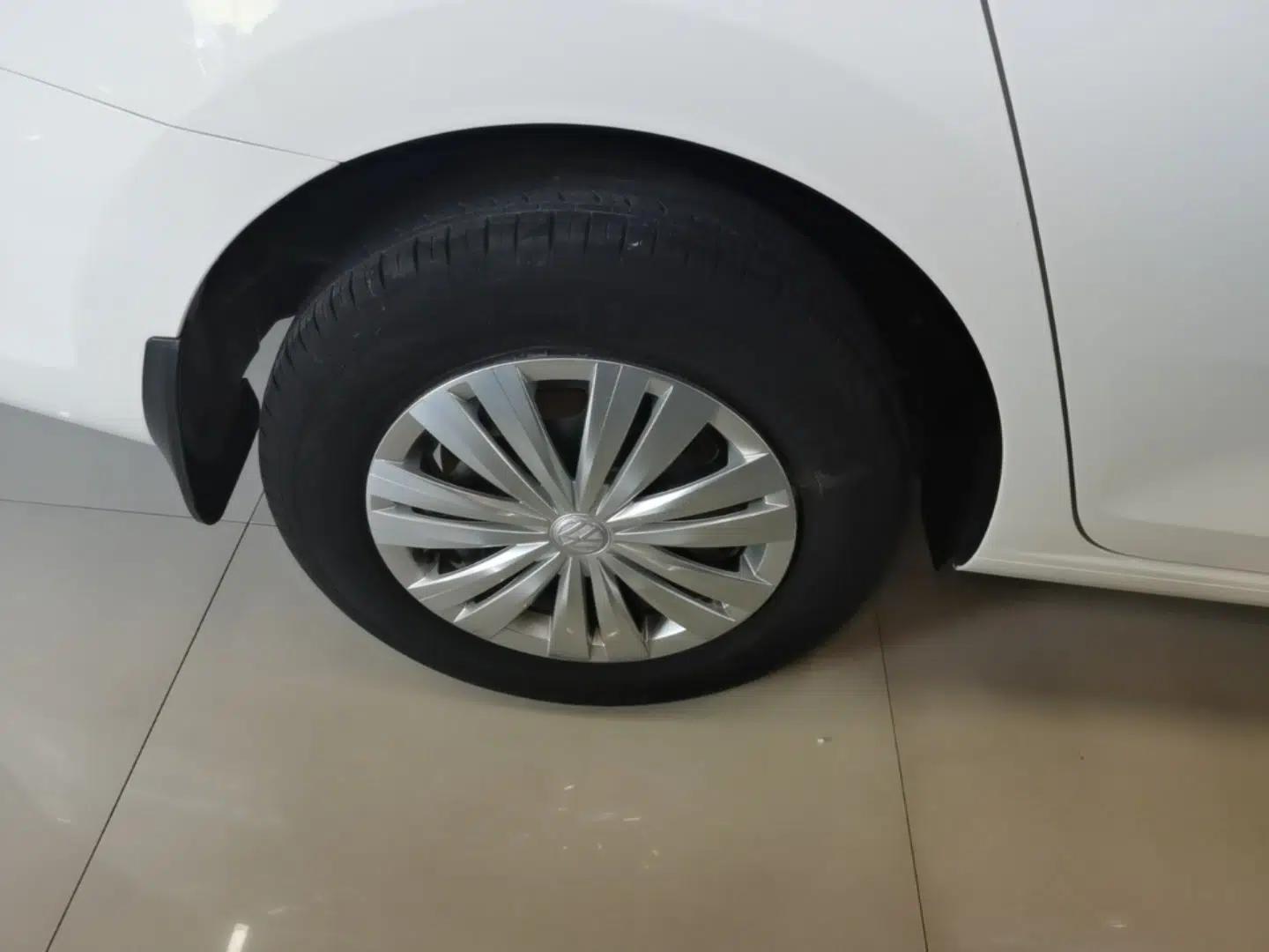 Used Volkswagen Santana 2021 1.5L Automatic Fashion Edition — миниатюра 11