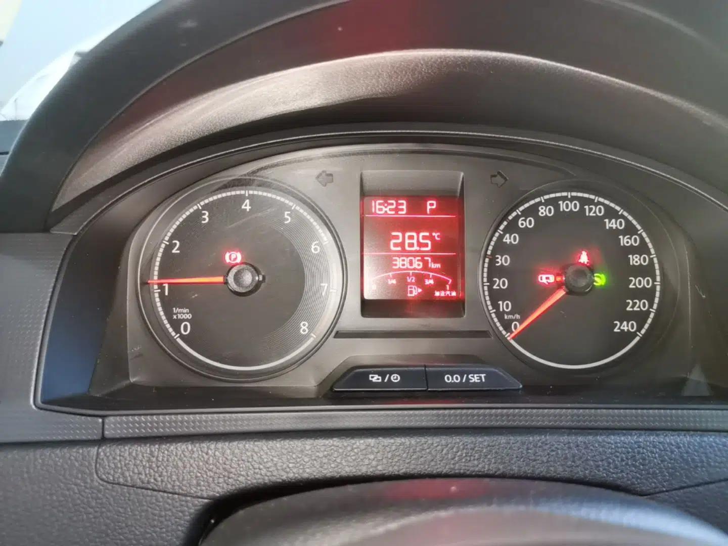 Used Volkswagen Santana 2021 1.5L Automatic Fashion Edition — миниатюра 14