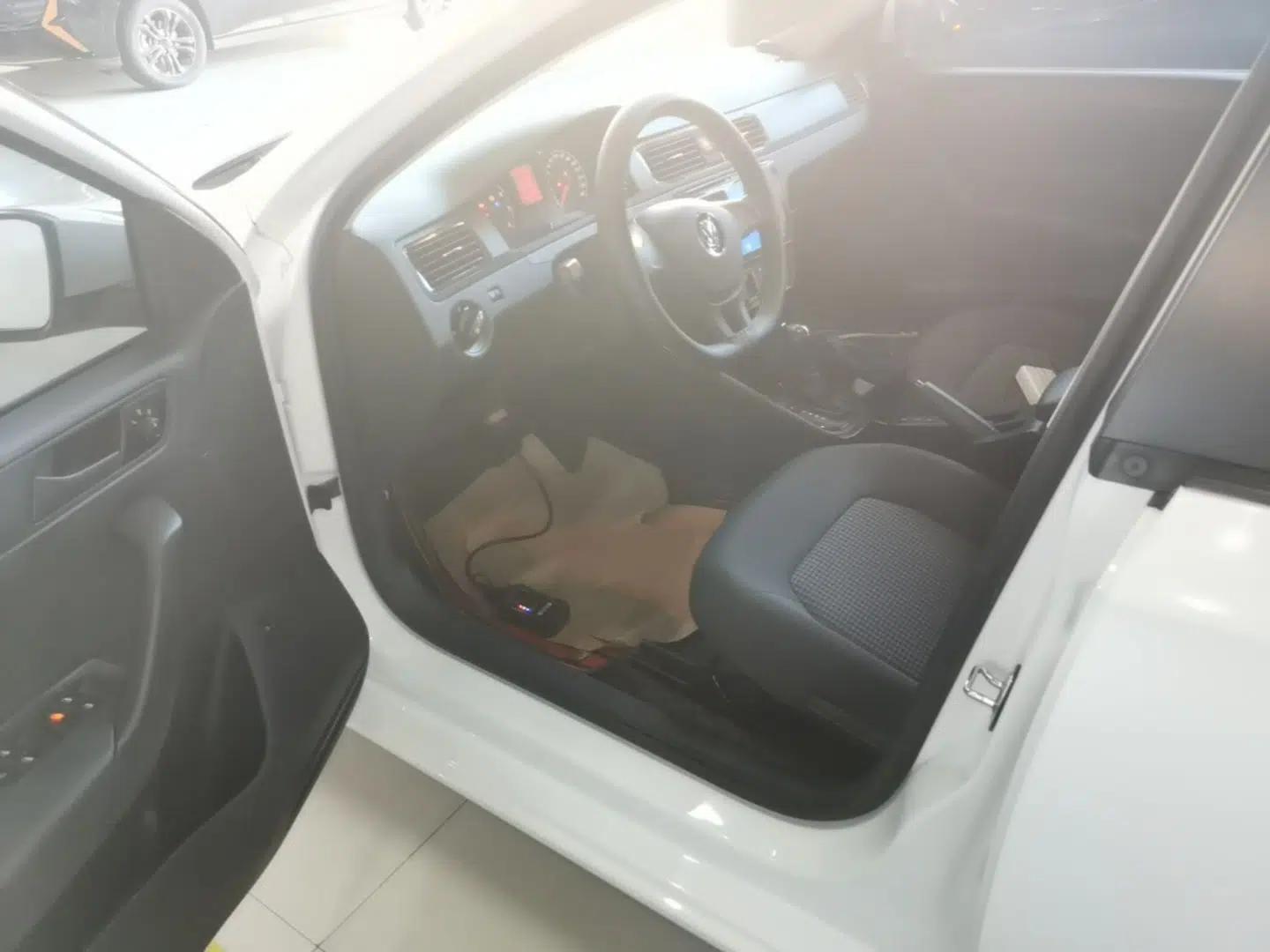 Used Volkswagen Santana 2021 1.5L Automatic Fashion Edition — миниатюра 18
