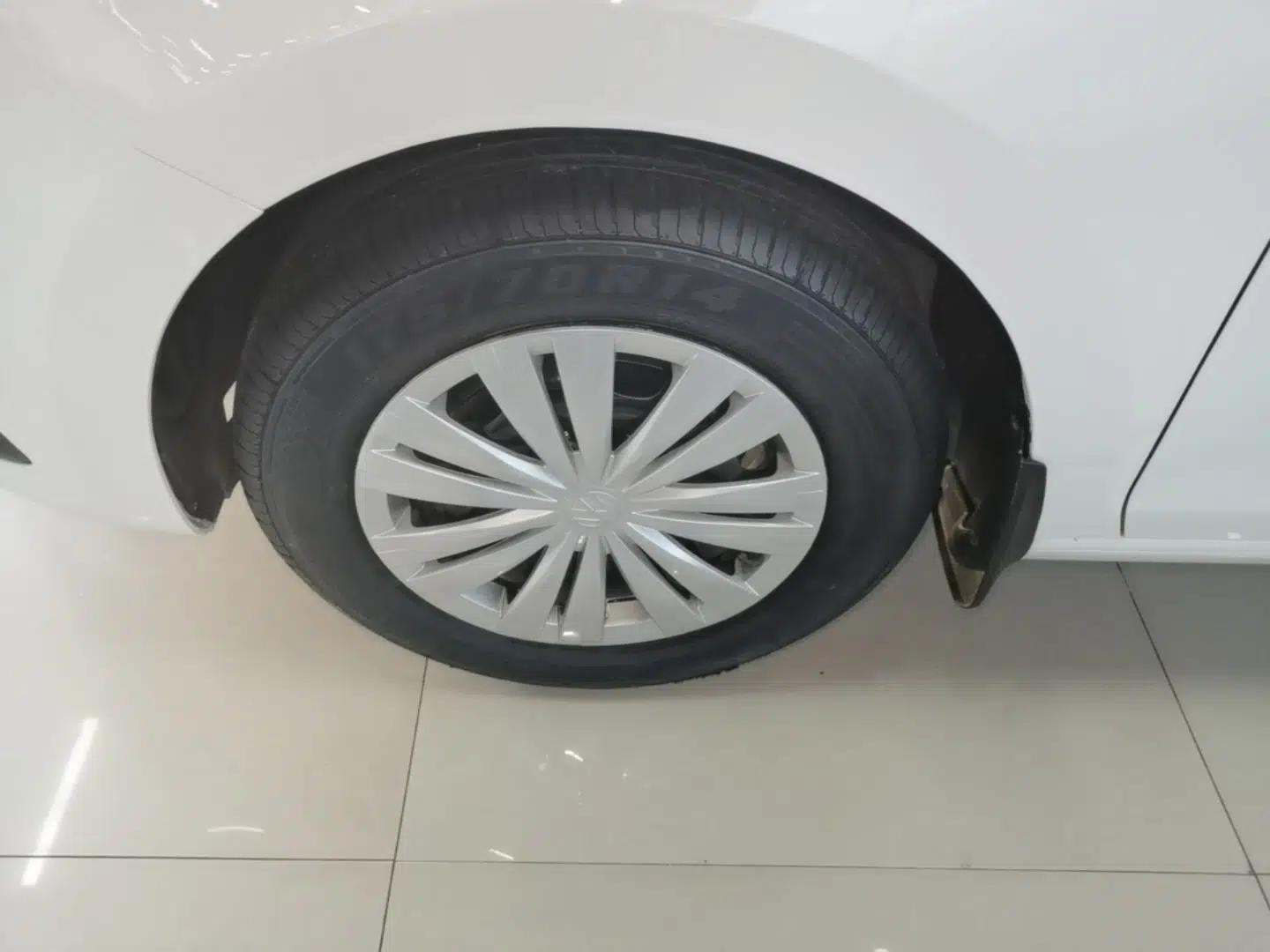 Used Volkswagen Santana 2021 1.5L Automatic Fashion Edition — миниатюра 10
