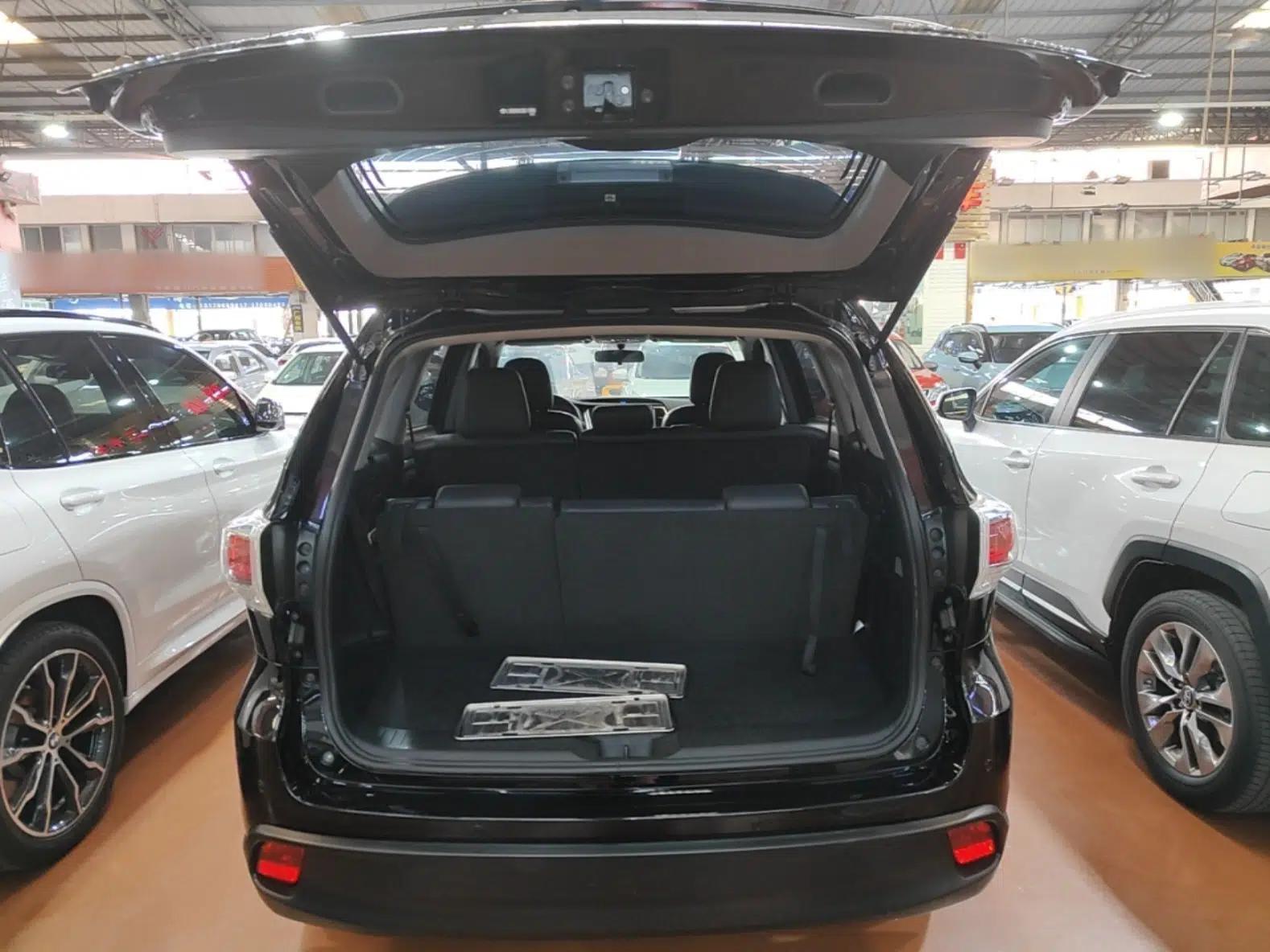 Used Toyota Highlander 2015 2.0T Four-Wheel Drive Luxury Edition 7-Seater — миниатюра 22