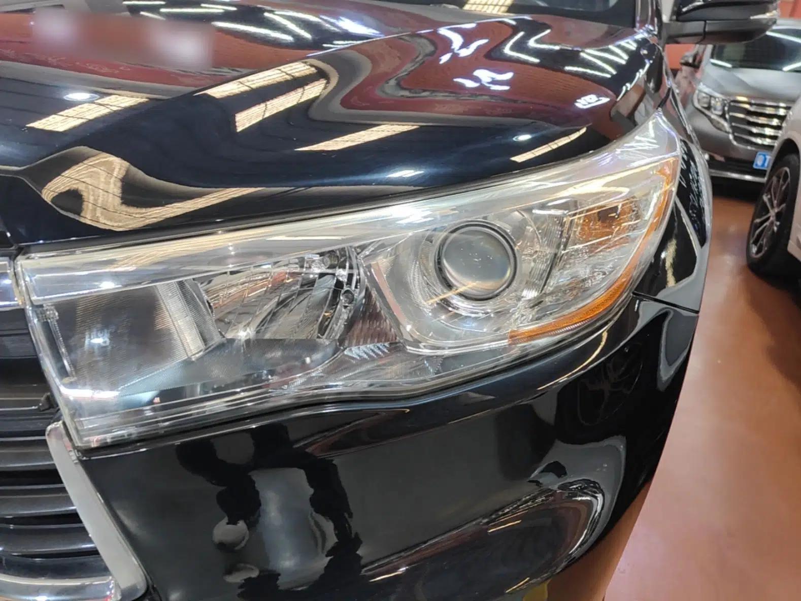 Used Toyota Highlander 2015 2.0T Four-Wheel Drive Luxury Edition 7-Seater — миниатюра 8
