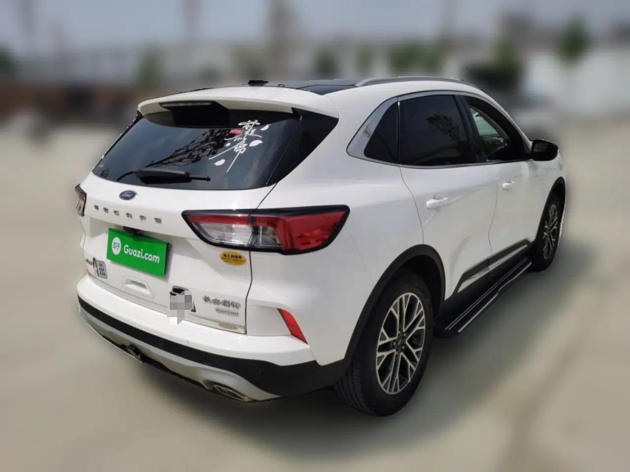 Used Ford Escape 2020 EcoBoost 245 Four-Wheel Drive Titanium Edition — миниатюра 6