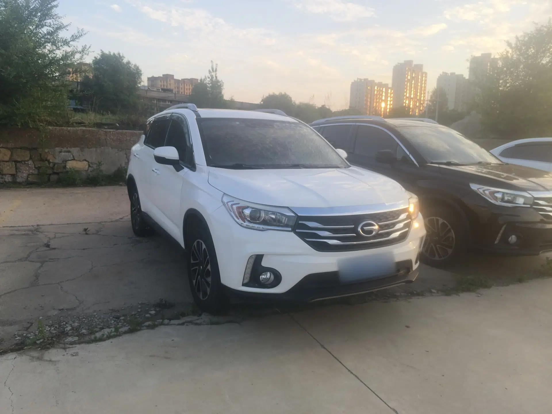 Used GAC Trumpchi GS4 2017 235T Automatic Two-Wheel Drive Elite Edition — миниатюра 3