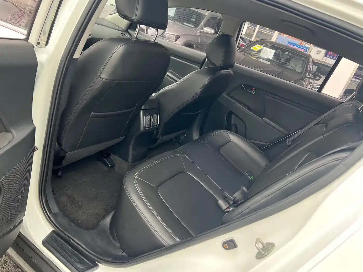 2015 Sportage 2.0L Automatic 2WD GLS — миниатюра 3