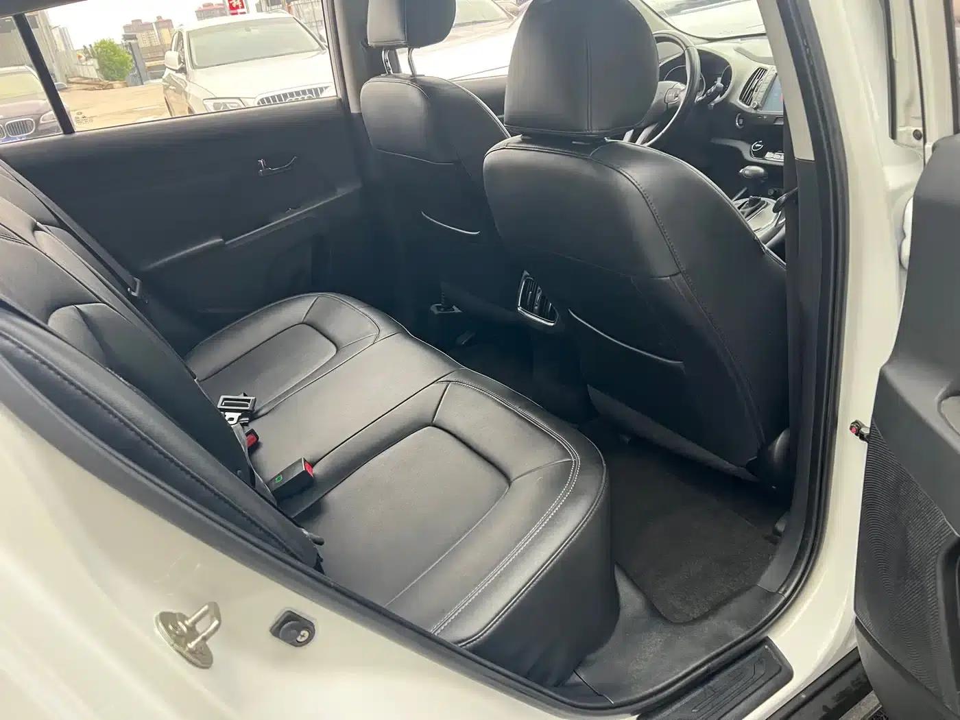 2015 Sportage 2.0L Automatic 2WD GLS — миниатюра 5
