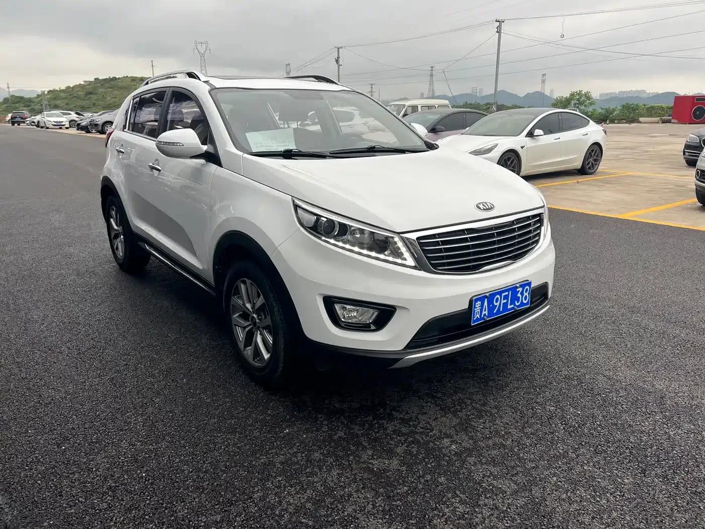 2015 Sportage 2.0L Automatic 2WD GLS — миниатюра 8