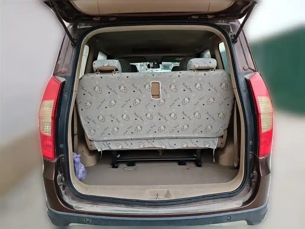 Wuling Hongguang 2014 1.5L S Luxury Edition — миниатюра 10
