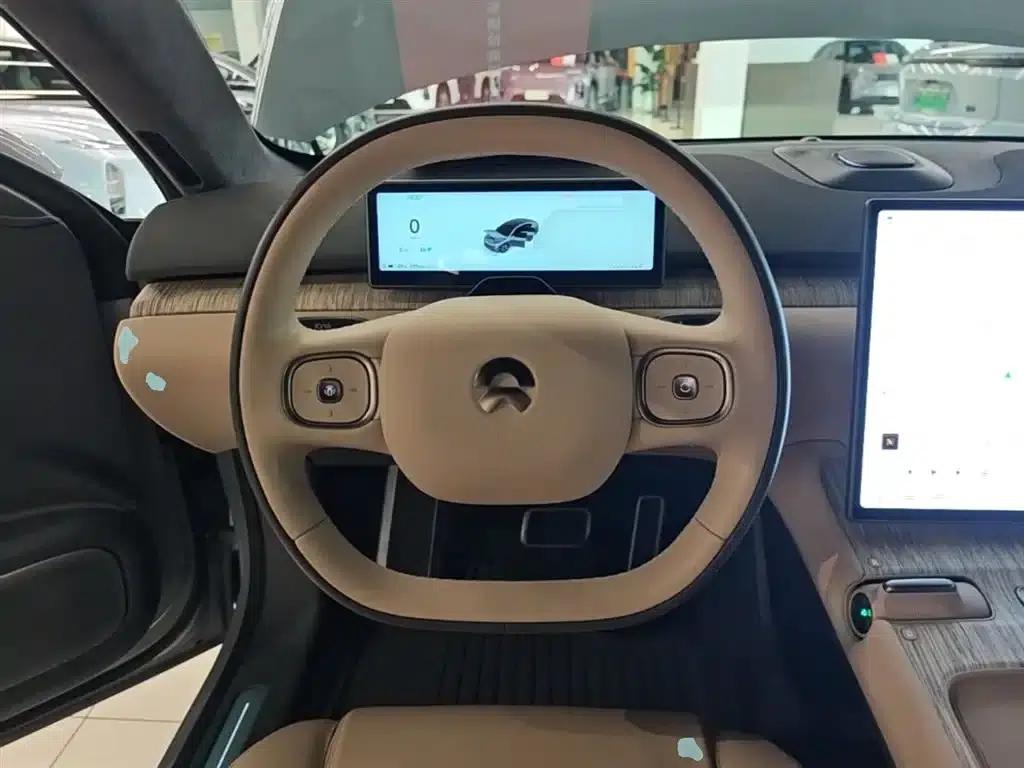 NIO ET7 2022 Model 100kWh — миниатюра 11
