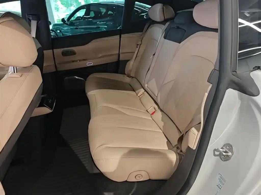 NIO ET7 2022 Model 100kWh — миниатюра 17