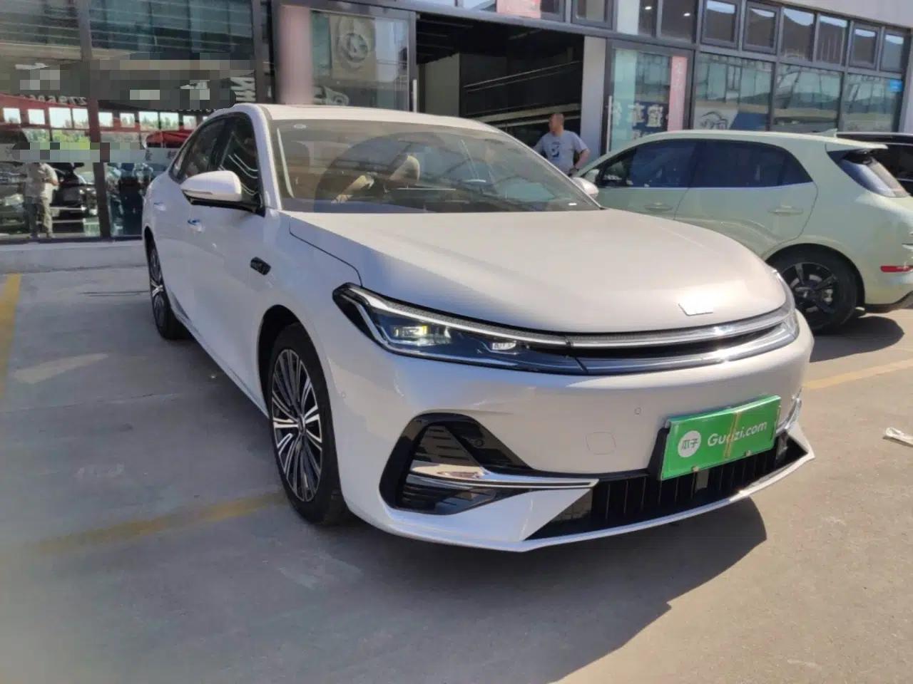 Used Geely Galaxy A7 2025 Model EM-i 150km Starship Edition — миниатюра 3