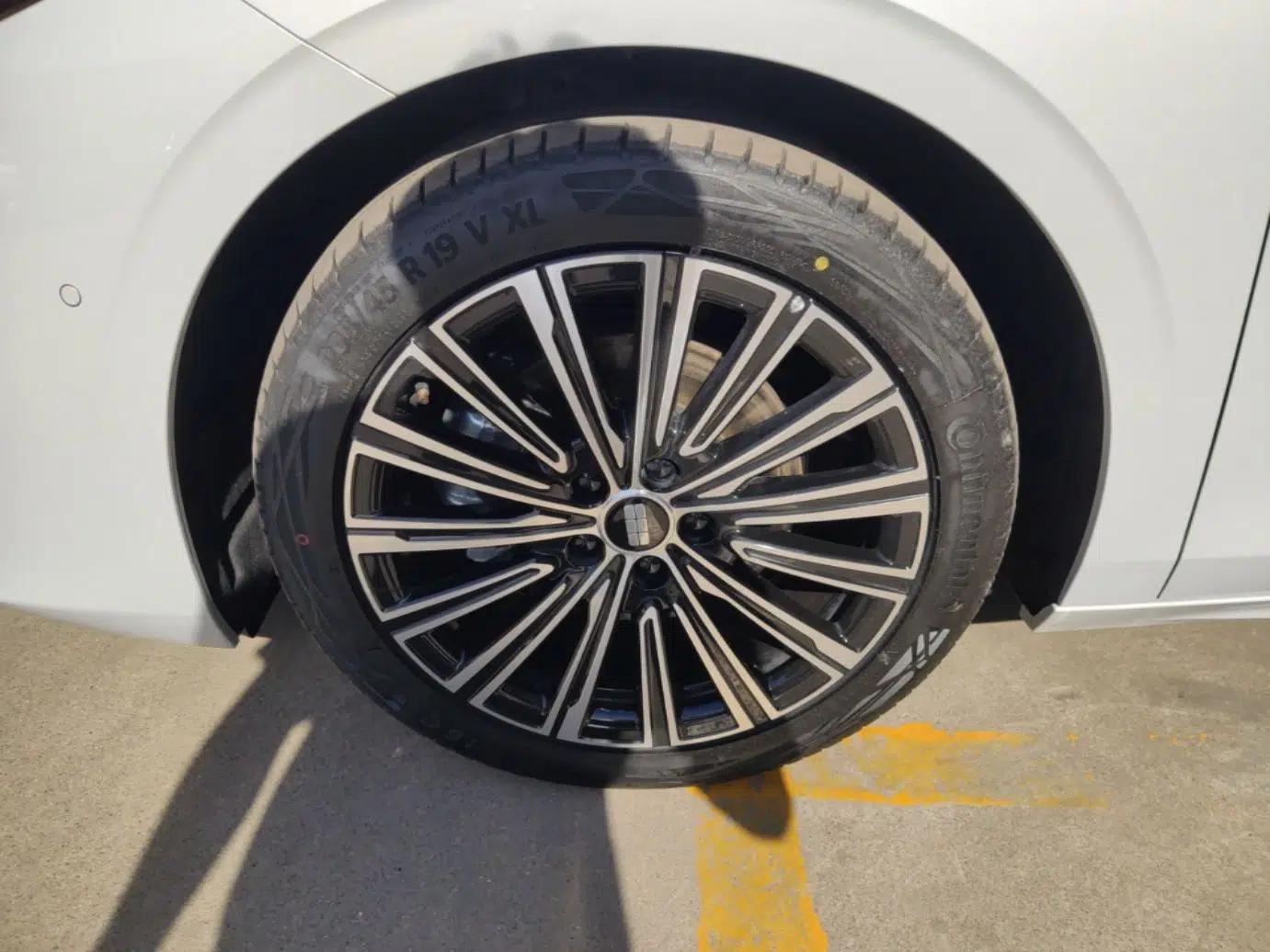 Used Geely Galaxy A7 2025 Model EM-i 150km Starship Edition — миниатюра 10
