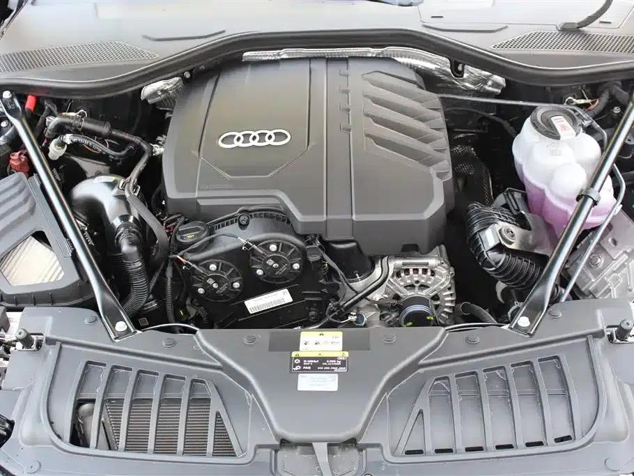 2023 Audi A8 A8L 50 TFSI quattro Premium Edition — миниатюра 13
